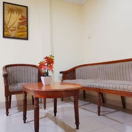 Hotel Nusantara Indah Syariah Jakarta Ngoại thất bức ảnh